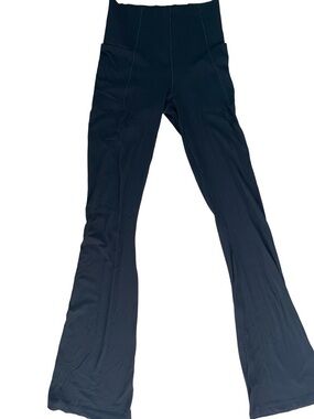Aerie Extra High-Waist Flare Leggings in Black